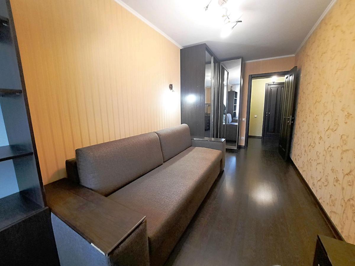 Ботанік Це 3 Кімнатна Квартира Подобово У Центрі Полтави Мережа Alex Apartments Безконтактне Заселення 24-7 Документи Для Відряджень 폴타바 외부 사진